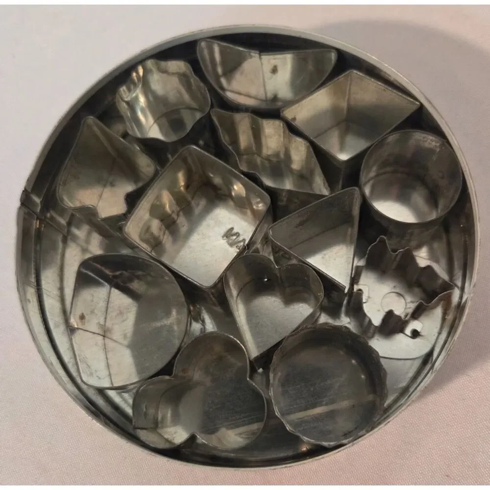 Vintage Canape Hors D’oeuvre Cutter Set Metal Cookie Cutters Tin